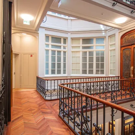 דירה Charming Mezzanine In Aliados By Lovelystay *